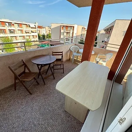 アパート Penthouse 2 Bed At Nesebar Club サニービーチ